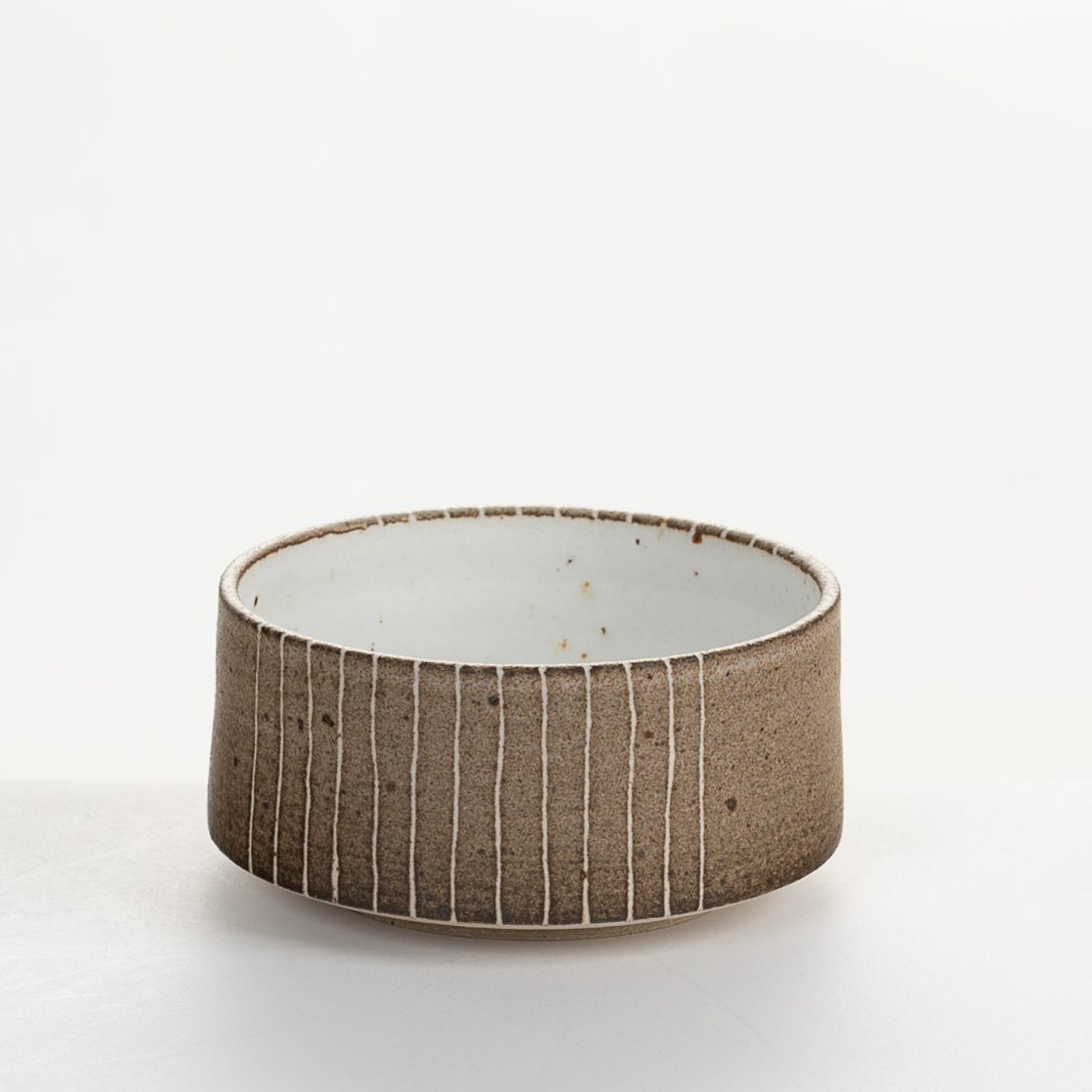 Brown Stripy Bowl AP575Y4
