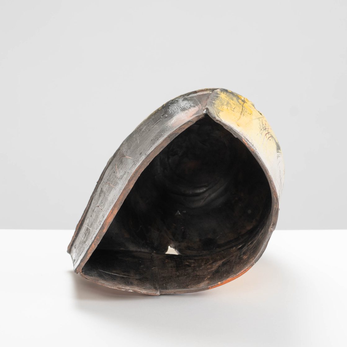ES582Y39 Large Yellow Fragmented Vessel